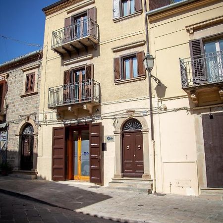 Al Centro Casa Vacanze Mistretta Exteriér fotografie
